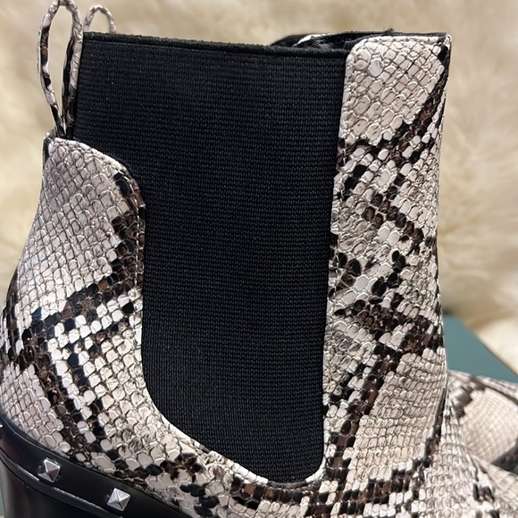 New Charles David snake boot - Picture 6 of 11